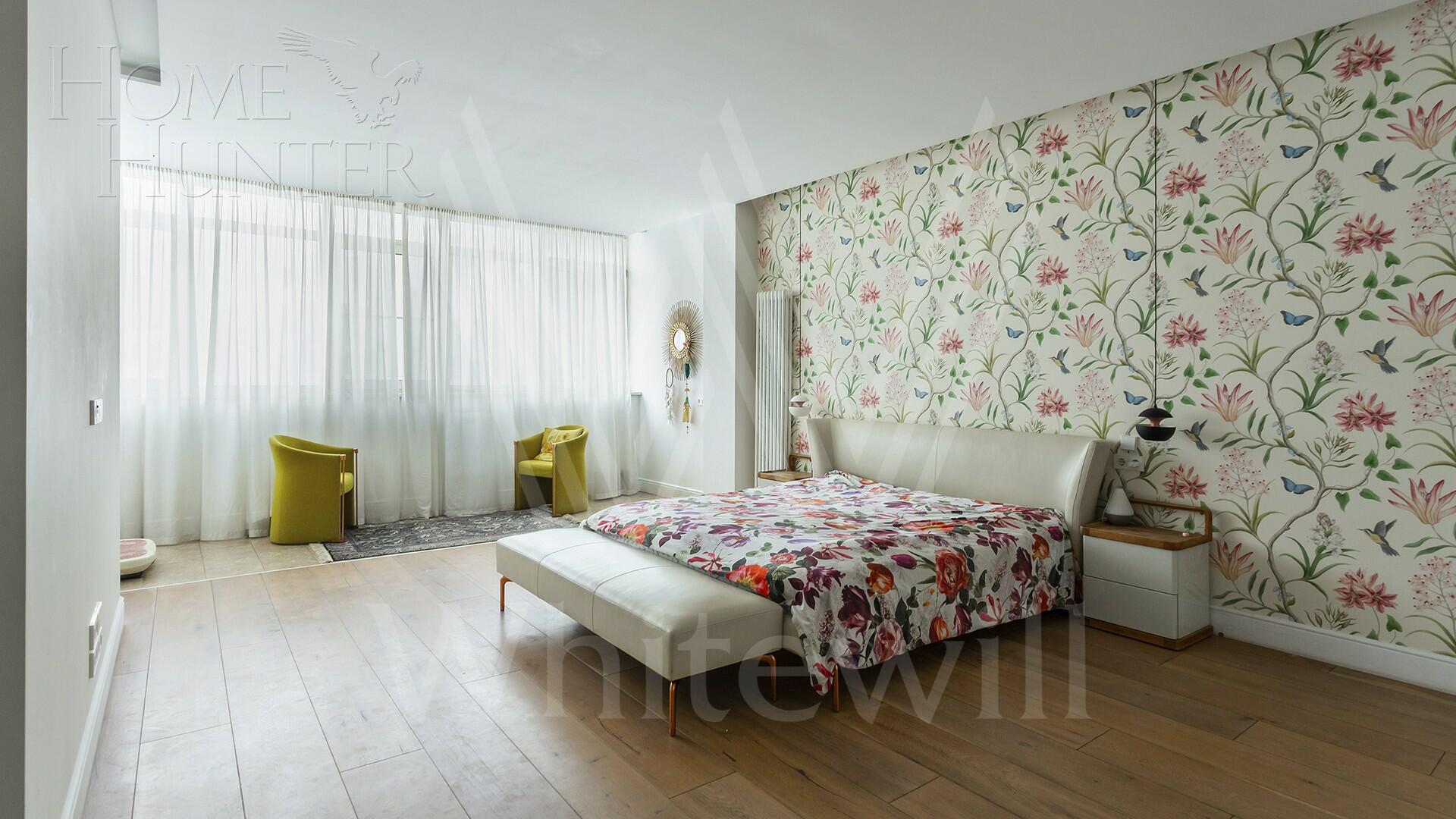 5-КОМН. КВАРТИРА С ОТДЕЛКОЙ 200 М² НА 5 ЭТАЖЕ
