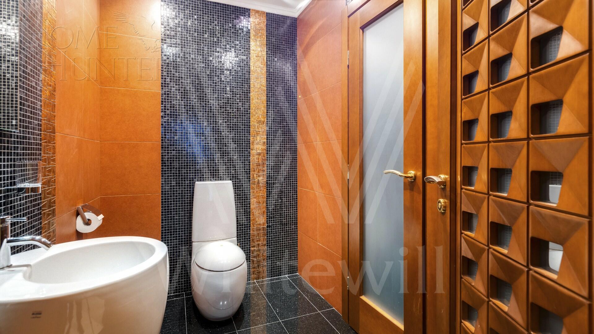 3-КОМН. КВАРТИРА С ОТДЕЛКОЙ 194 М² НА 2 ЭТАЖЕ