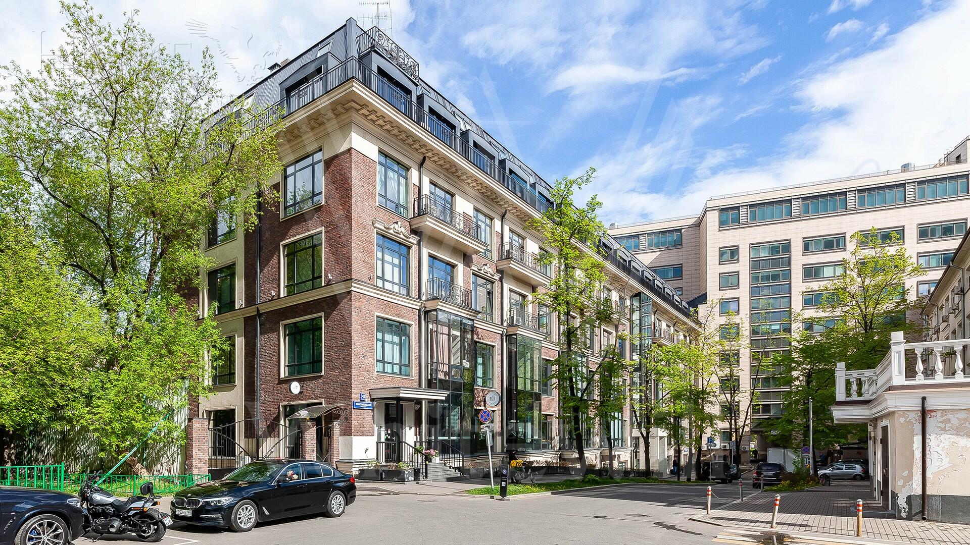 3-КОМН. АПАРТАМЕНТЫ БЕЗ ОТДЕЛКИ 112.7 М² НА 3 ЭТАЖЕ