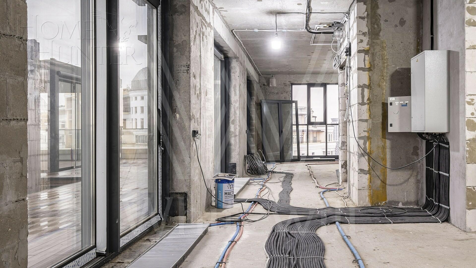 4-КОМН. КВАРТИРА БЕЗ ОТДЕЛКИ 300 М² НА 24 ЭТАЖЕ