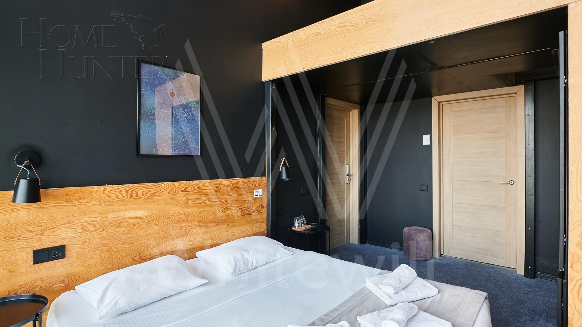 10-КОМН. АПАРТАМЕНТЫ С ОТДЕЛКОЙ 233.7 М² НА 67 ЭТАЖЕ