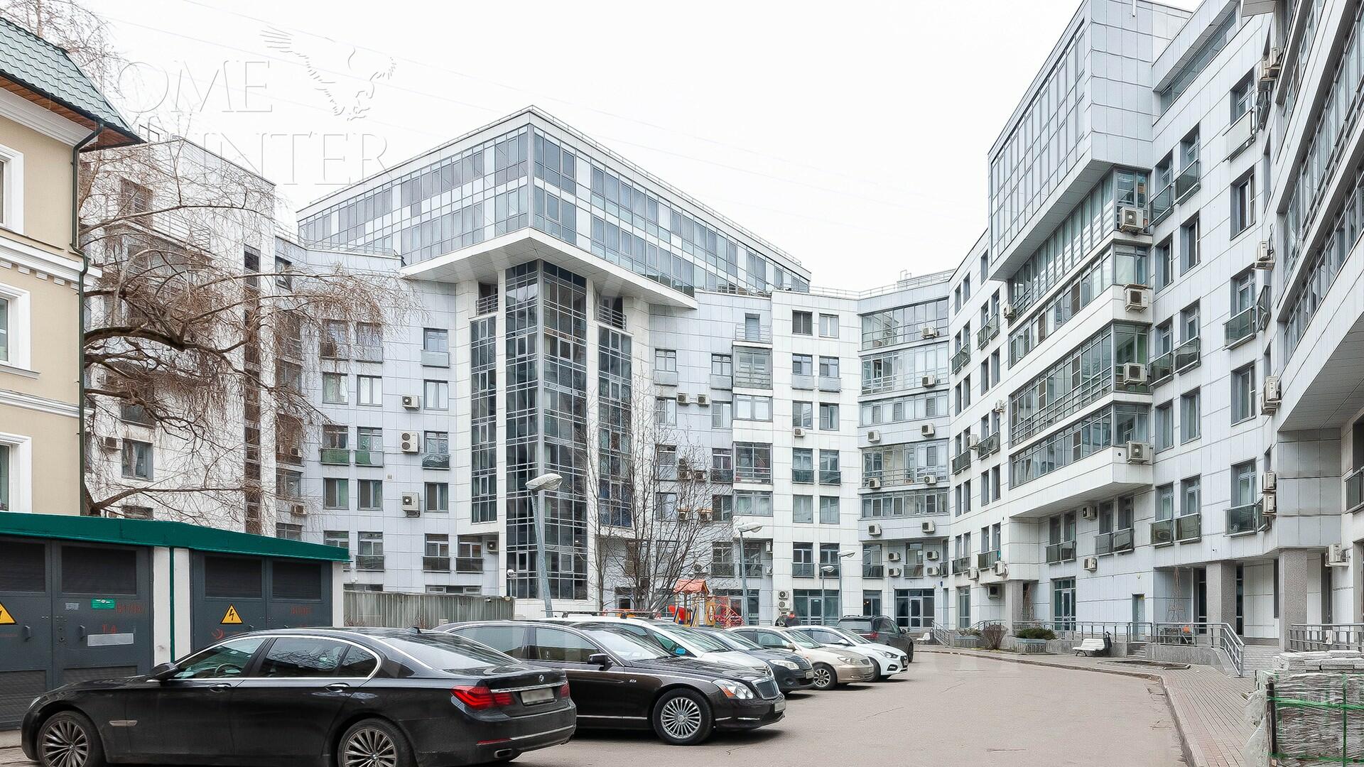 5-КОМН. КВАРТИРА С ОТДЕЛКОЙ 200 М² НА 5 ЭТАЖЕ