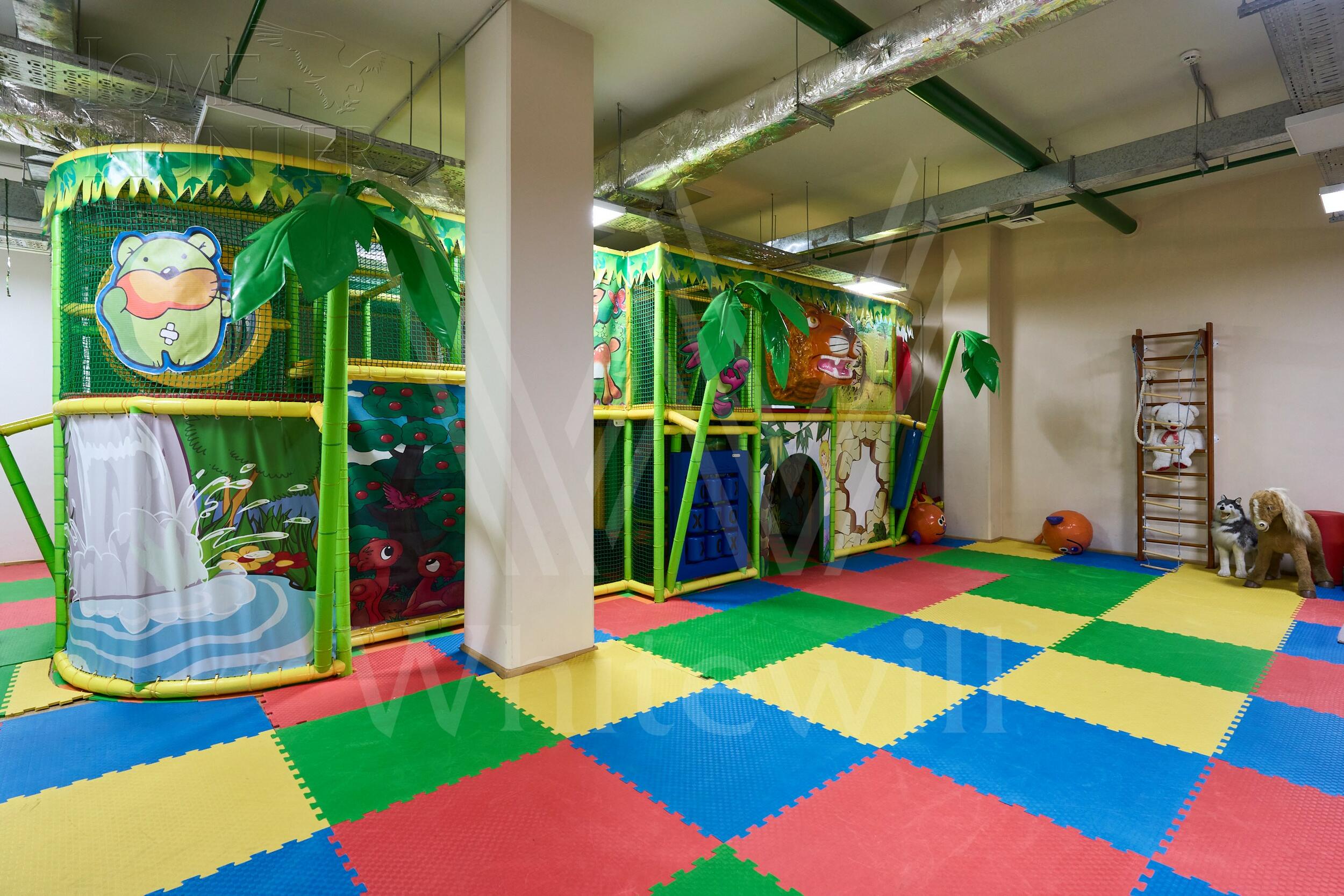 5-КОМН. КВАРТИРА С ОТДЕЛКОЙ 290 М² НА 2 ЭТАЖЕ