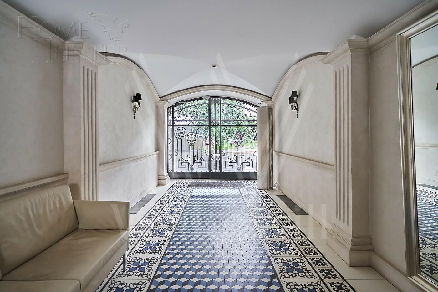 3-КОМН. АПАРТАМЕНТЫ С ОТДЕЛКОЙ 125.5 М² НА 3 ЭТАЖЕ