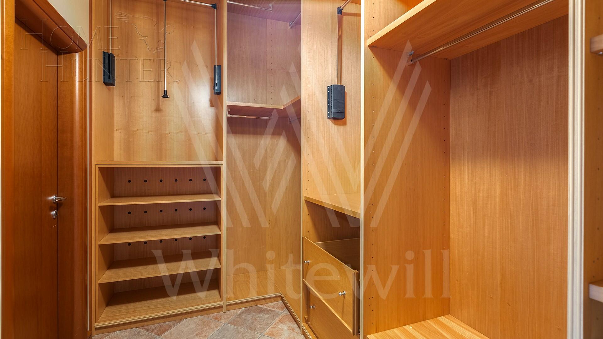 3-КОМН. КВАРТИРА С ОТДЕЛКОЙ 189.2 М² НА 12 ЭТАЖЕ