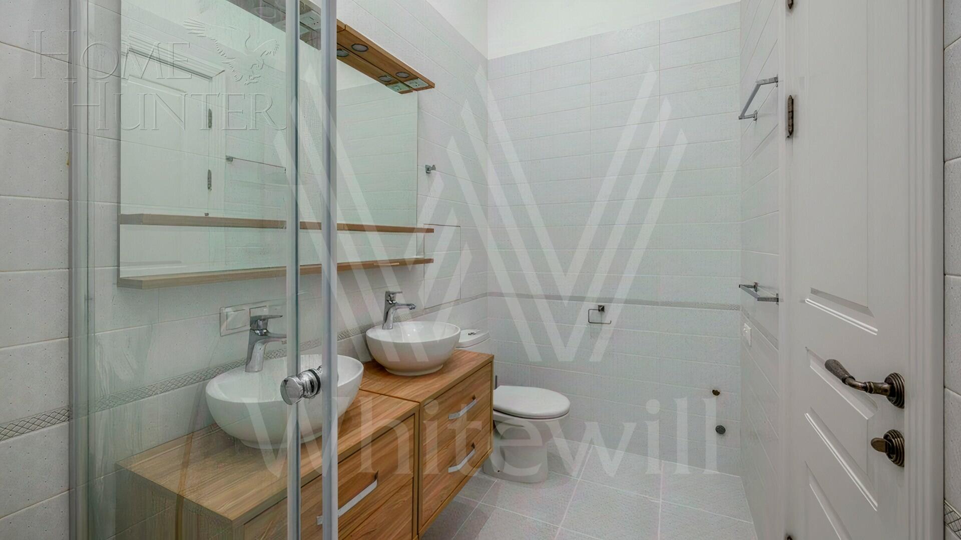 7-КОМН. КВАРТИРА С ОТДЕЛКОЙ 300 М² НА 3 ЭТАЖЕ