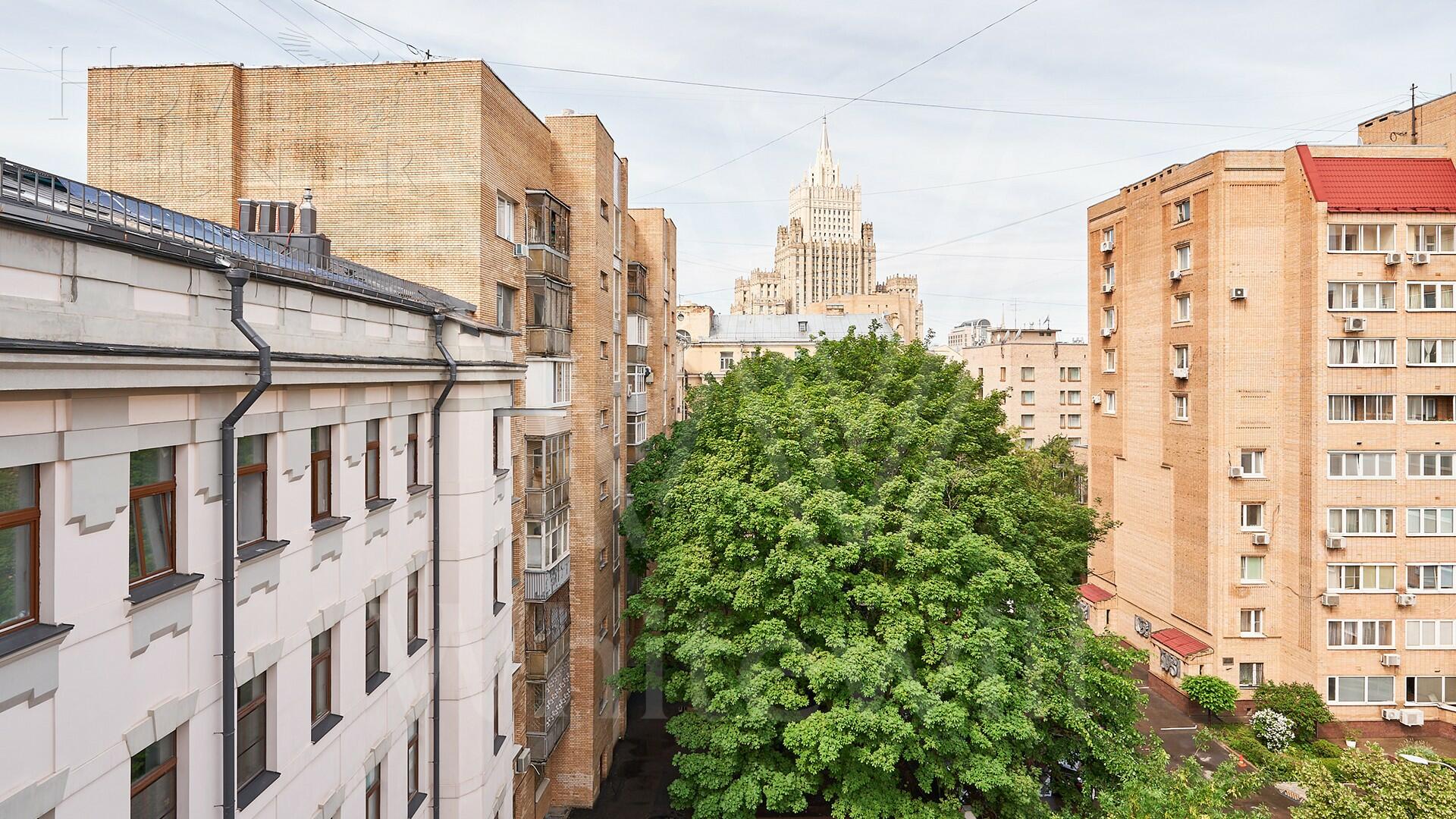 2-УРОВНЕВЫЙ ПЕНТХАУС С ОТДЕЛКОЙ 351 М² НА 5 ЭТАЖЕ