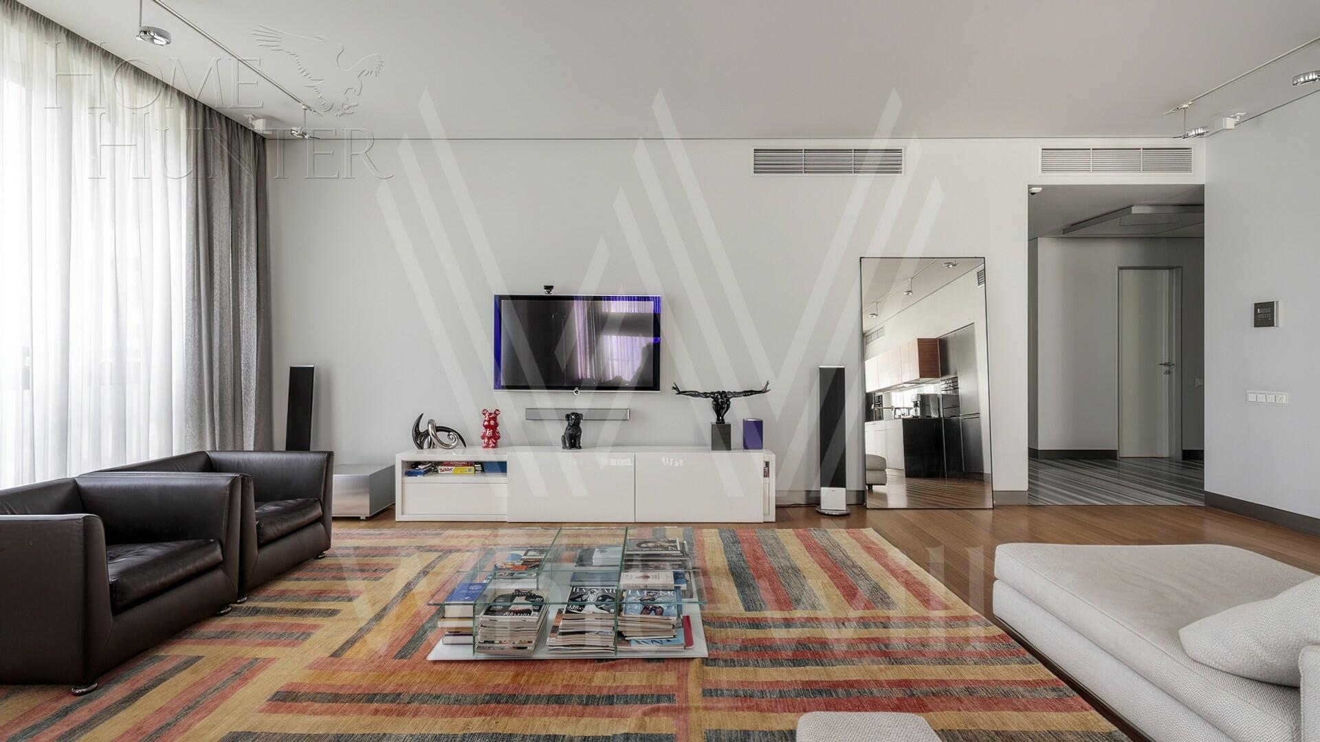 5-КОМН. КВАРТИРА С ОТДЕЛКОЙ 242.7 М² НА 4 ЭТАЖЕ