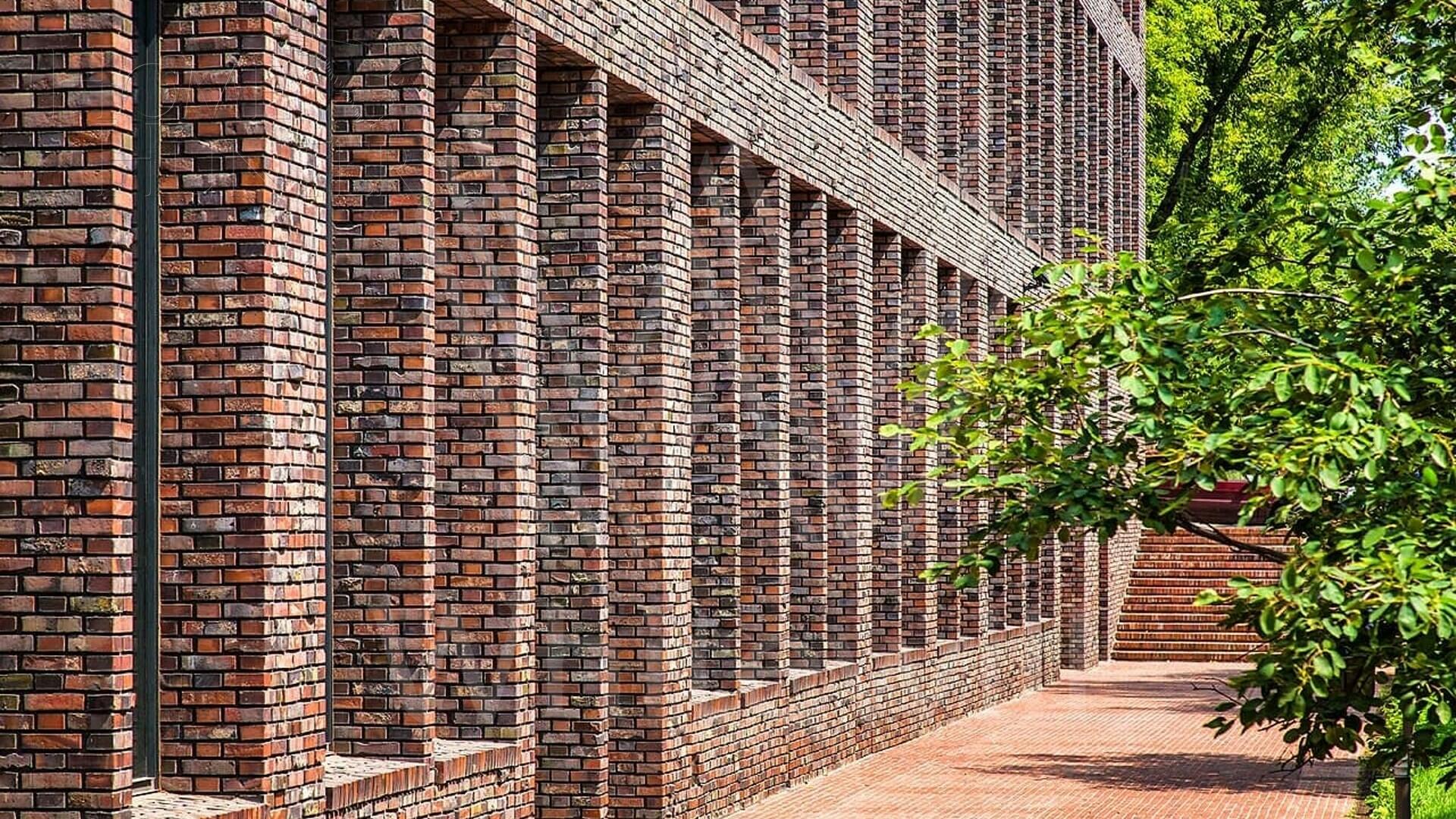 2-КОМН. КВАРТИРА С ОТДЕЛКОЙ 137.6 М² НА 2 ЭТАЖЕ