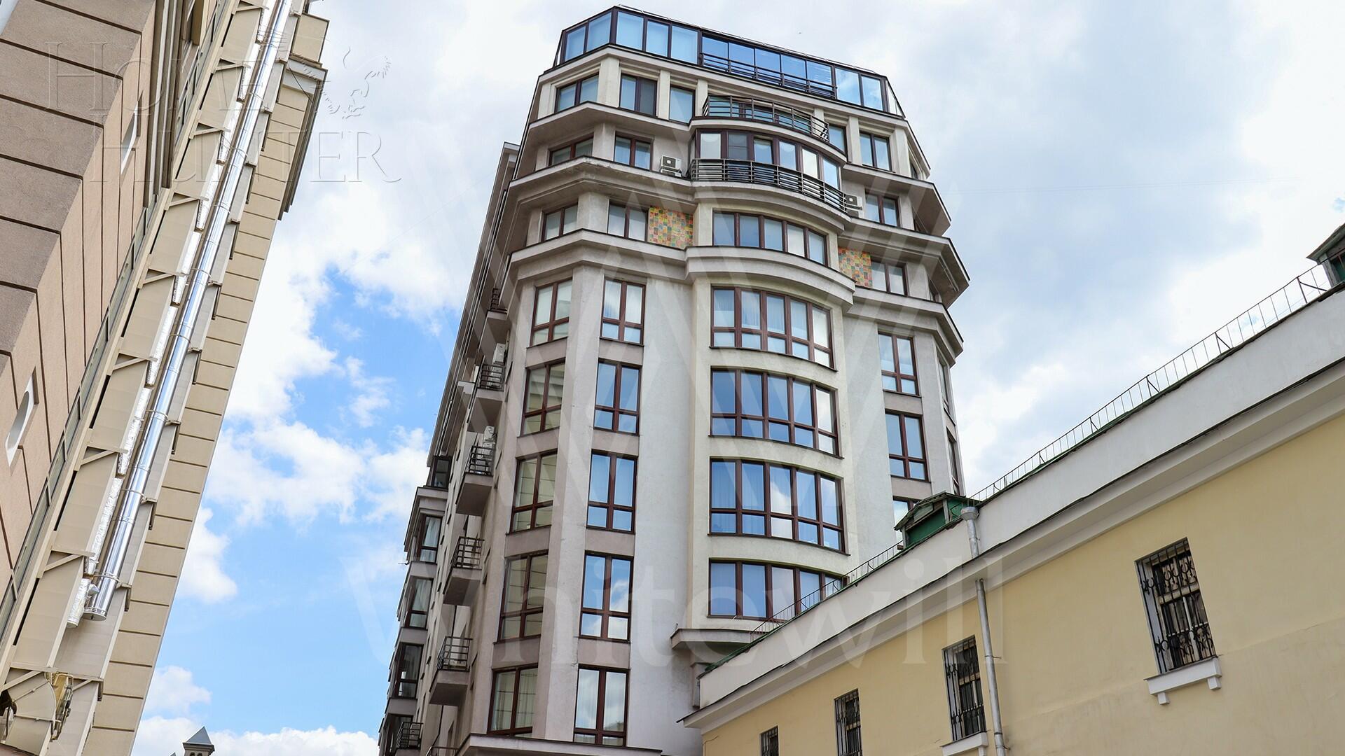 3-КОМН. КВАРТИРА С ОТДЕЛКОЙ 135 М² НА 3 ЭТАЖЕ