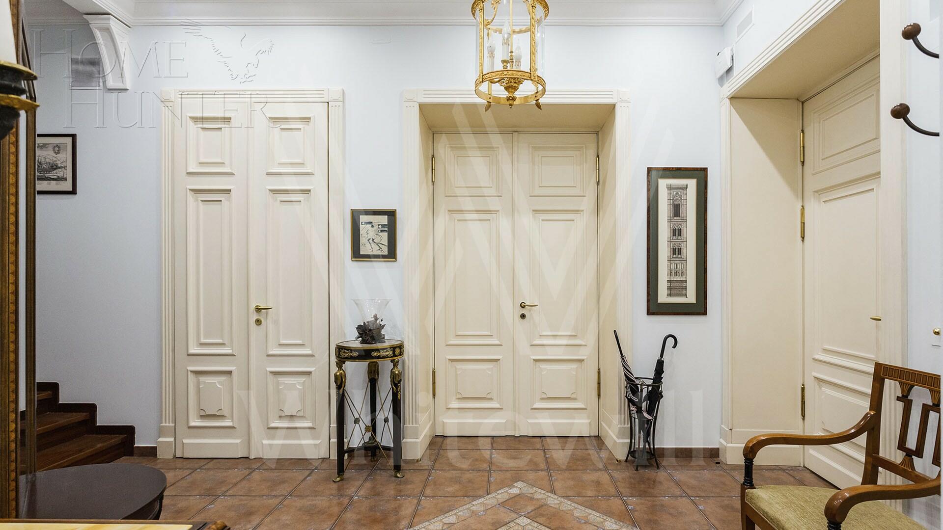 4-УРОВНЕВАЯ КВАРТИРА С ОТДЕЛКОЙ 253.1 М² НА 1 ЭТАЖЕ