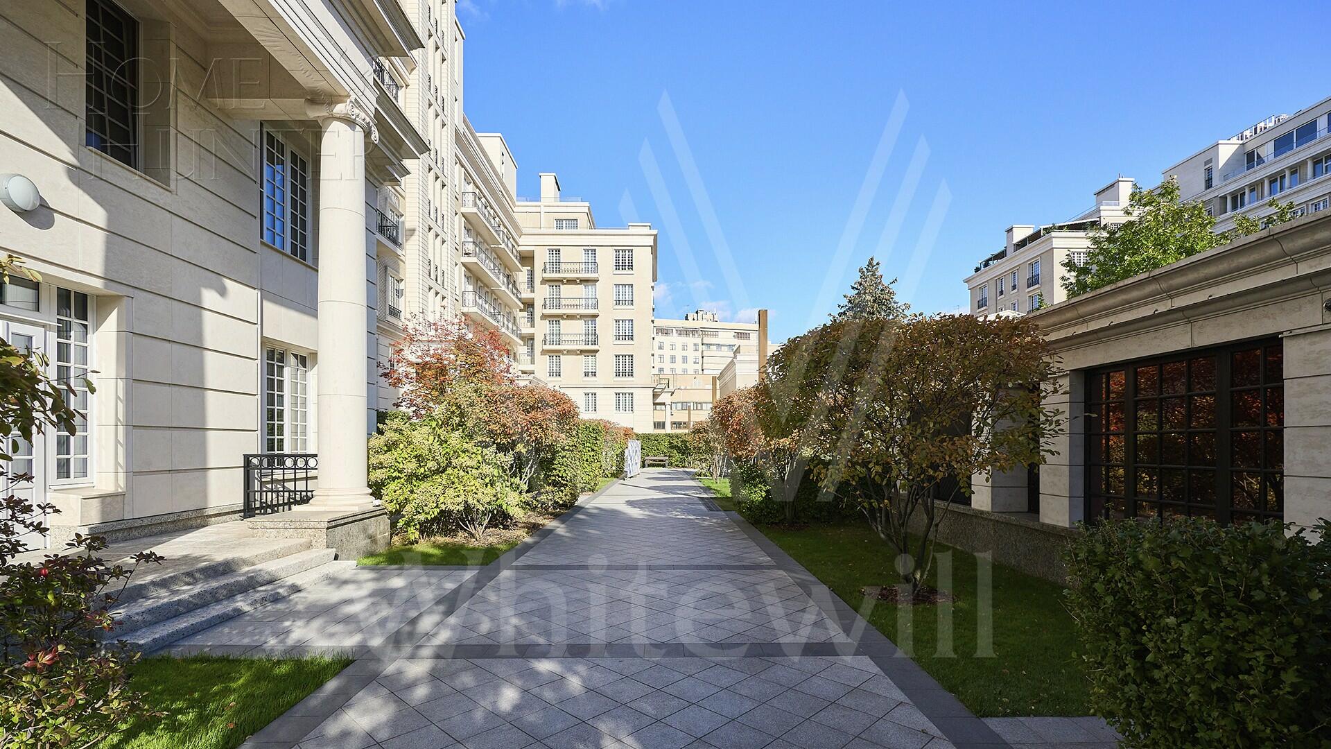 6-КОМН. КВАРТИРА БЕЗ ОТДЕЛКИ 340 М² НА 4 ЭТАЖЕ