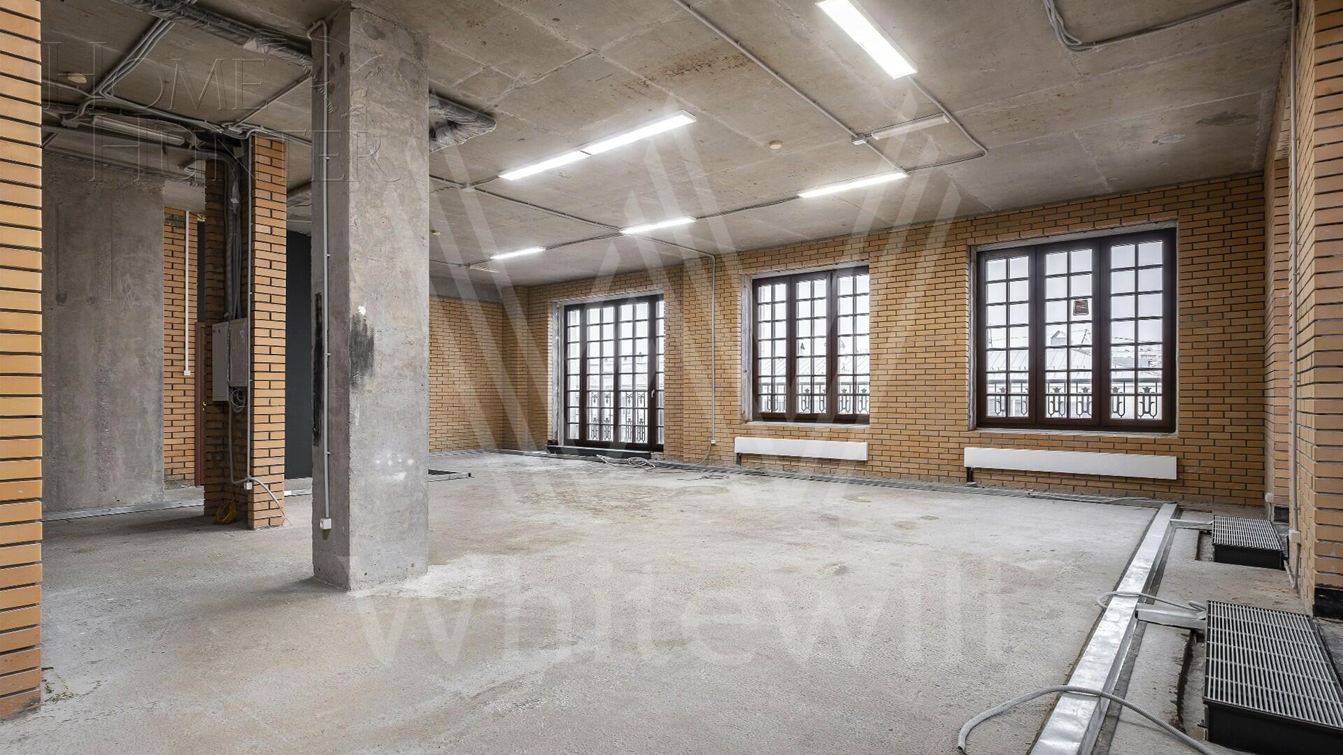 6-КОМН. КВАРТИРА БЕЗ ОТДЕЛКИ 340 М² НА 4 ЭТАЖЕ