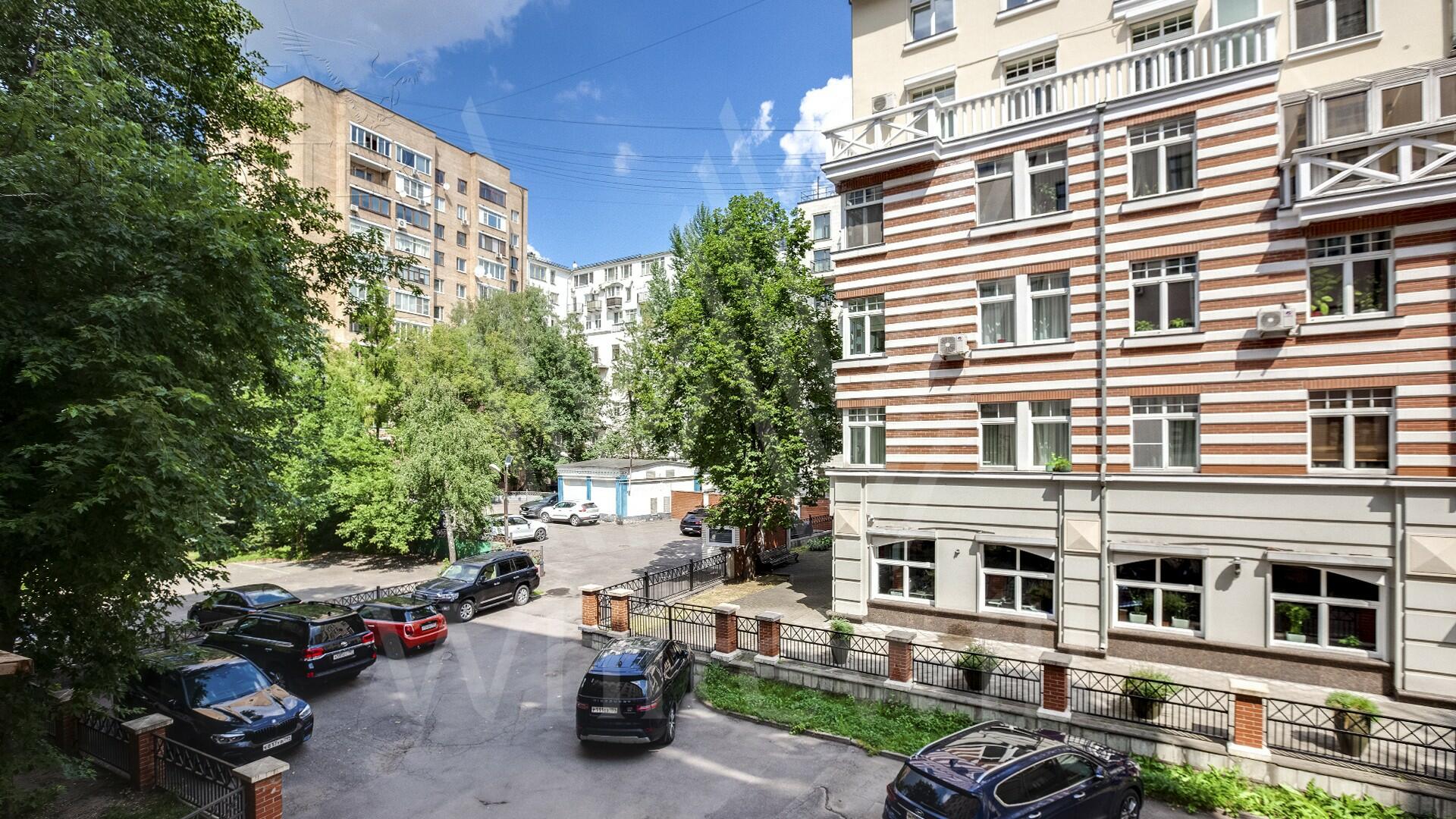3-КОМН. КВАРТИРА С ОТДЕЛКОЙ 110.5 М² НА 2 ЭТАЖЕ