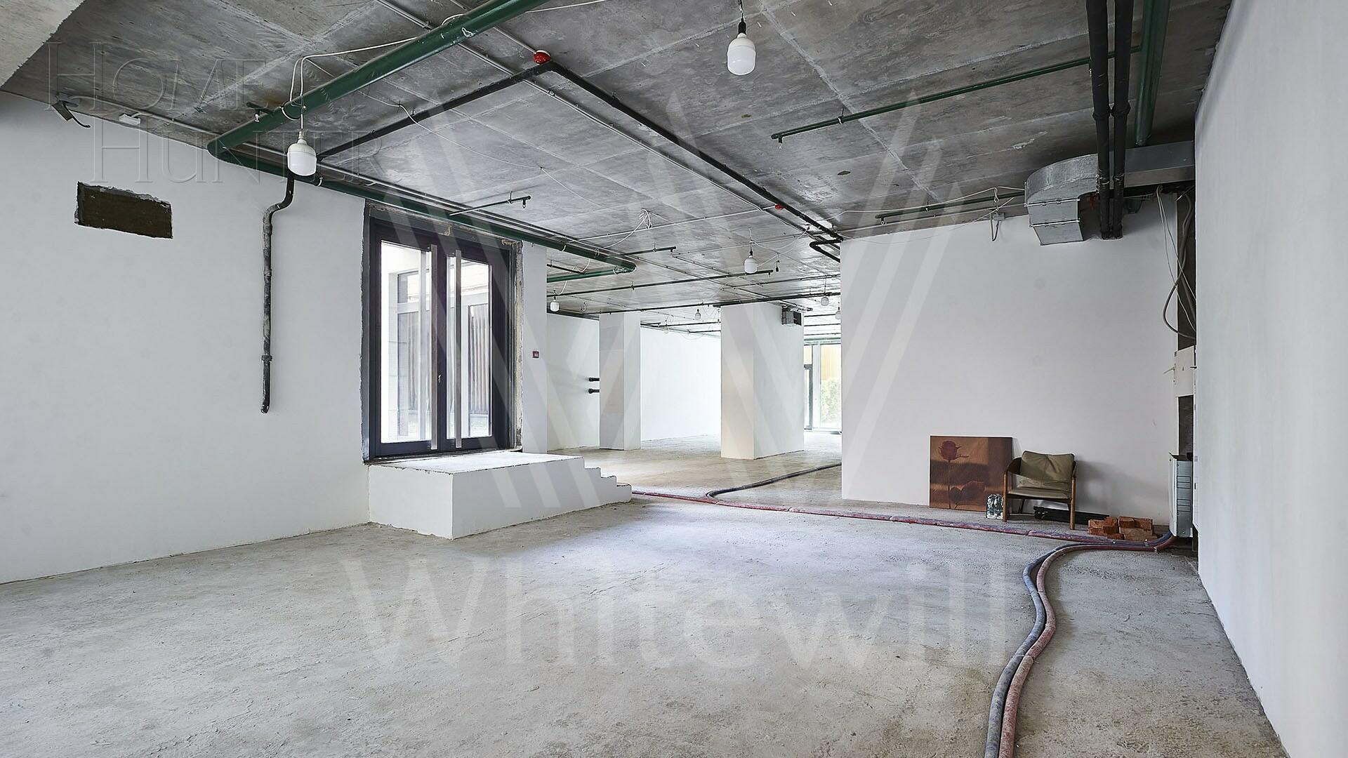 5-КОМН. АПАРТАМЕНТЫ БЕЗ ОТДЕЛКИ 203 М² НА 1 ЭТАЖЕ