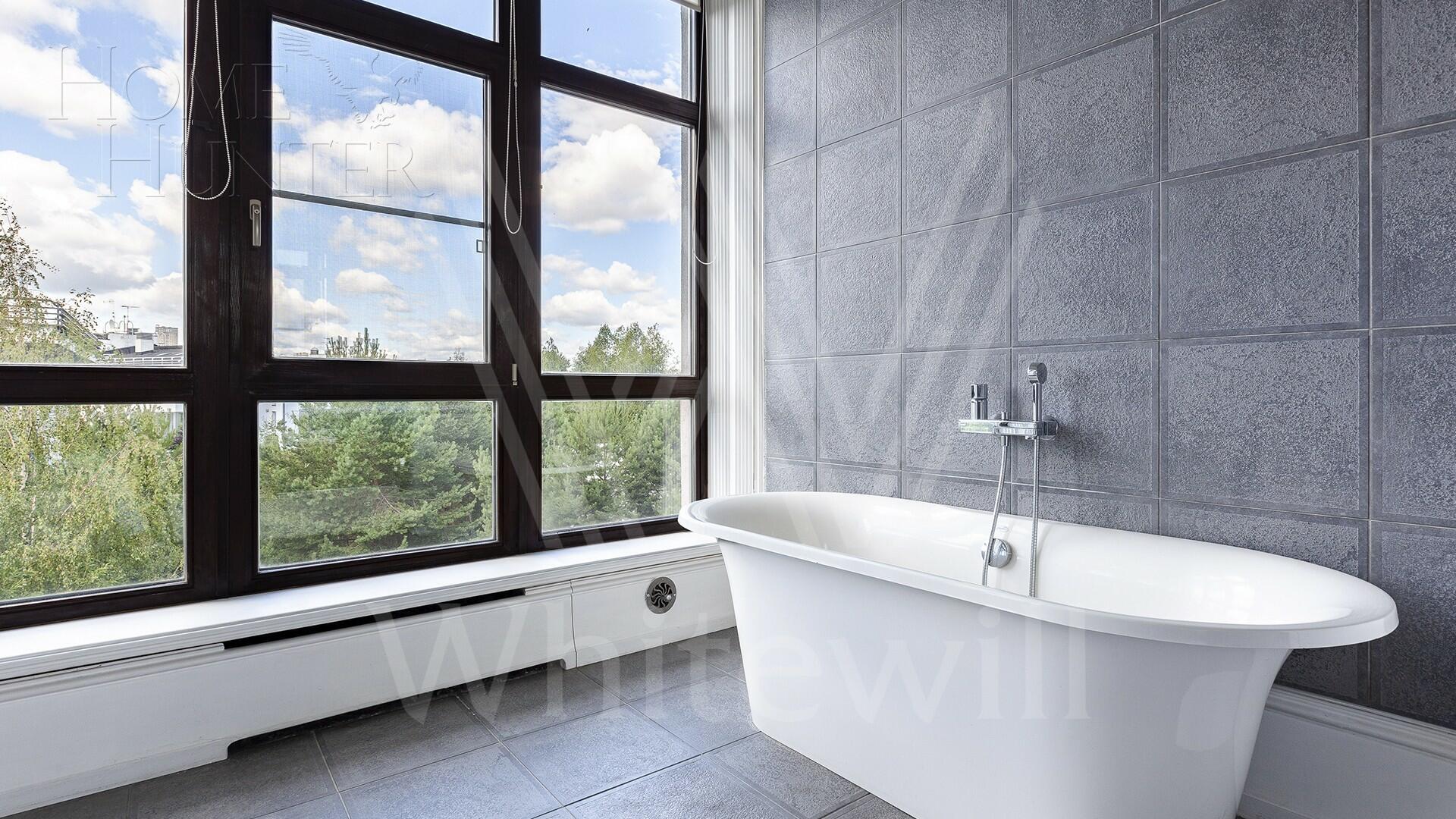 5-КОМН. КВАРТИРА С ОТДЕЛКОЙ 274 М² НА 4 ЭТАЖЕ