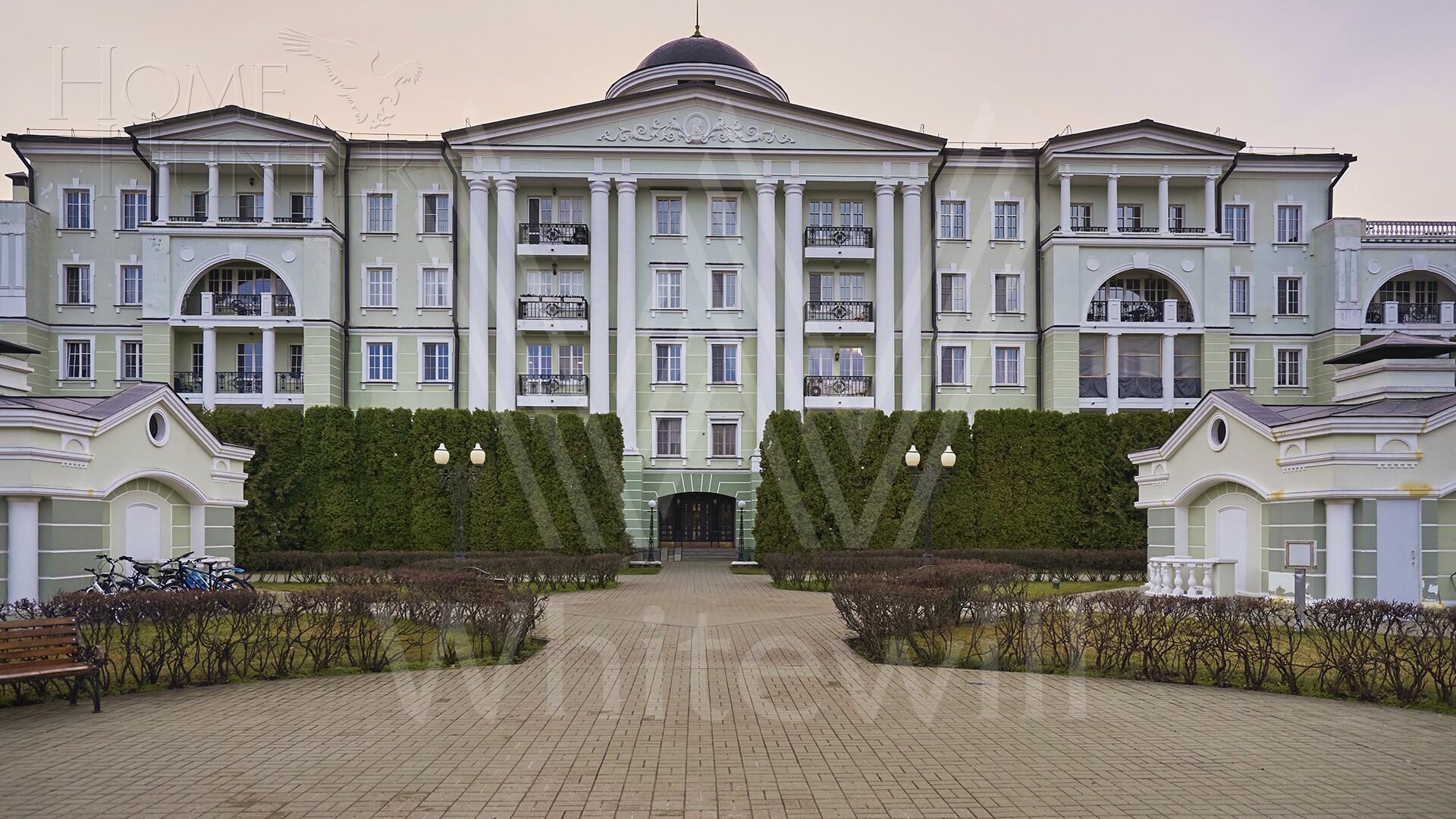 3-КОМН. КВАРТИРА С ОТДЕЛКОЙ 194 М² НА 2 ЭТАЖЕ