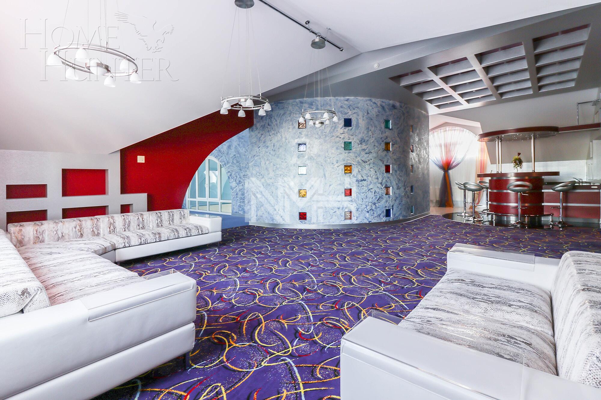 3-этажный коттедж 1 238 м² с отделкой