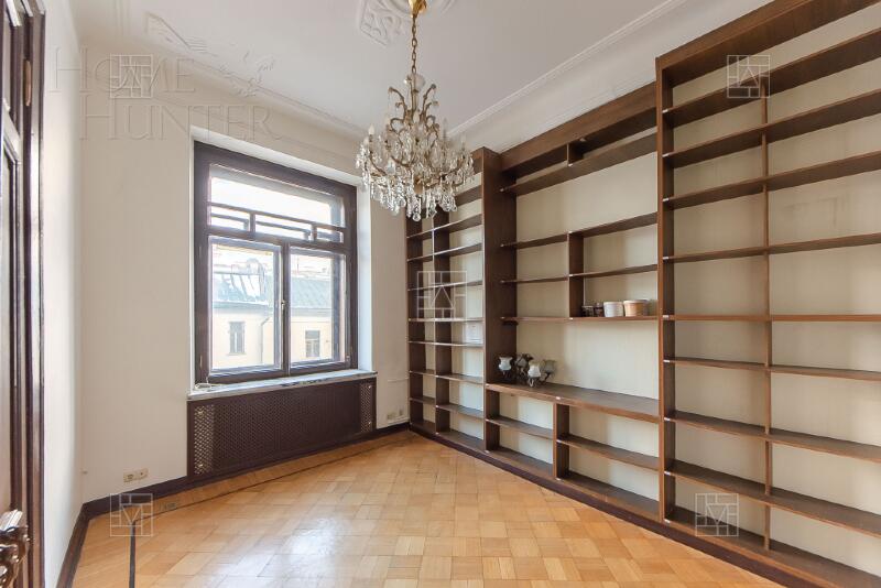 5-КОМН. КВАРТИРА С ОТДЕЛКОЙ 167 М² НА 2 ЭТАЖЕ