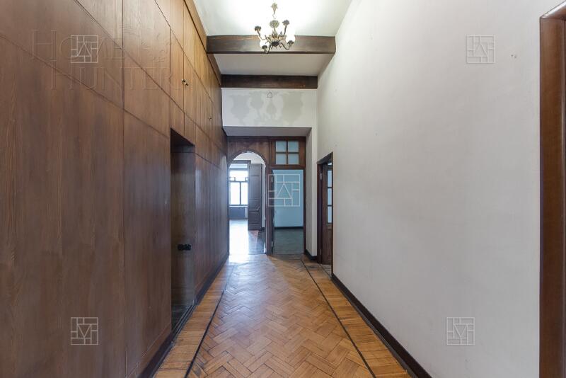 5-КОМН. КВАРТИРА С ОТДЕЛКОЙ 167 М² НА 2 ЭТАЖЕ