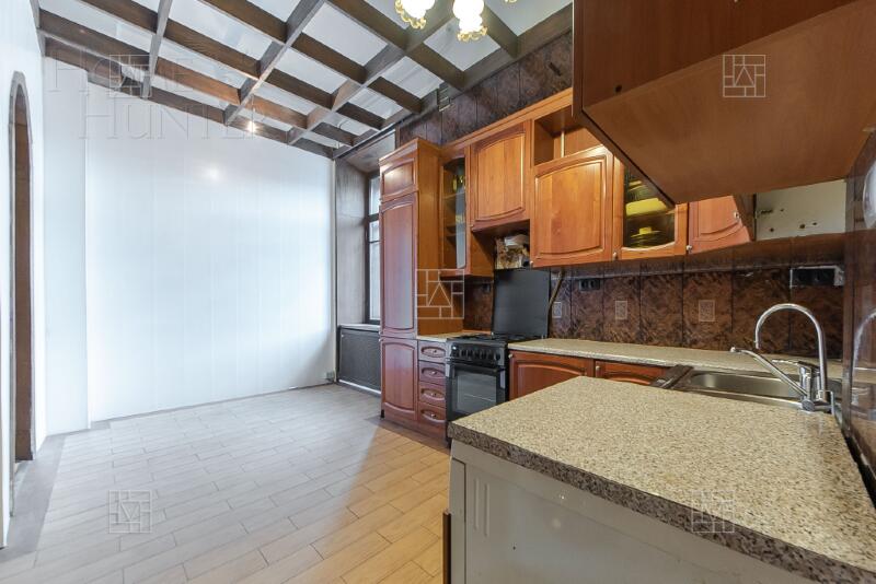 5-КОМН. КВАРТИРА С ОТДЕЛКОЙ 167 М² НА 2 ЭТАЖЕ