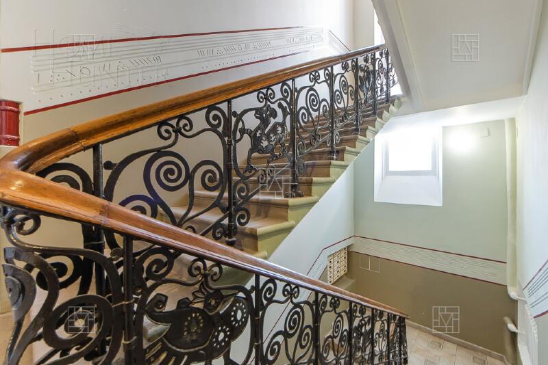 5-КОМН. КВАРТИРА С ОТДЕЛКОЙ 167 М² НА 2 ЭТАЖЕ