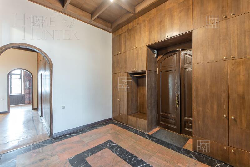 5-КОМН. КВАРТИРА С ОТДЕЛКОЙ 167 М² НА 2 ЭТАЖЕ