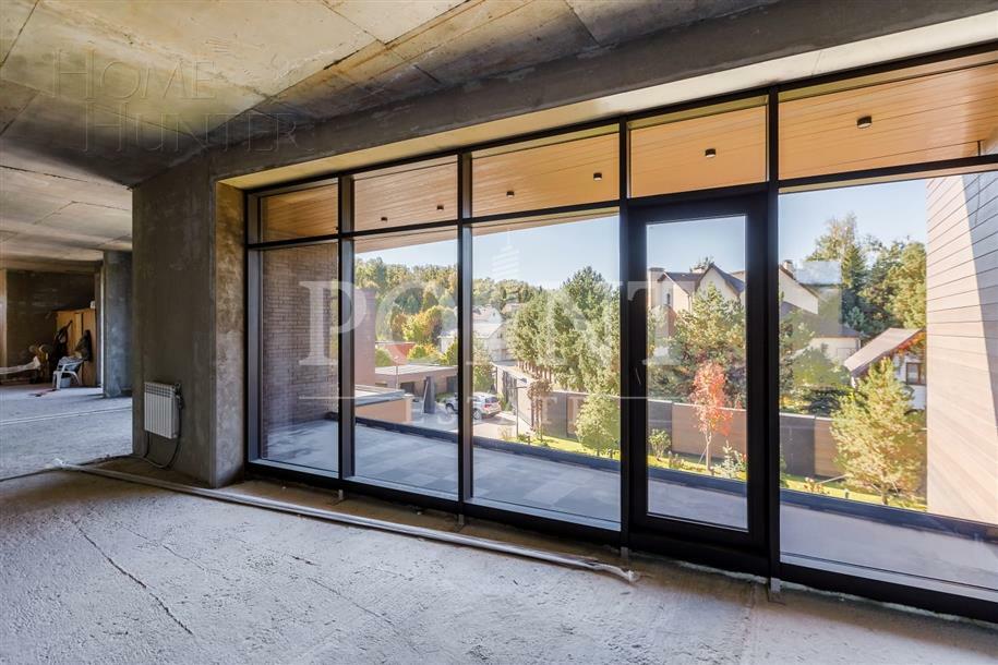 2-этажный коттедж 1 300 м² без отделки