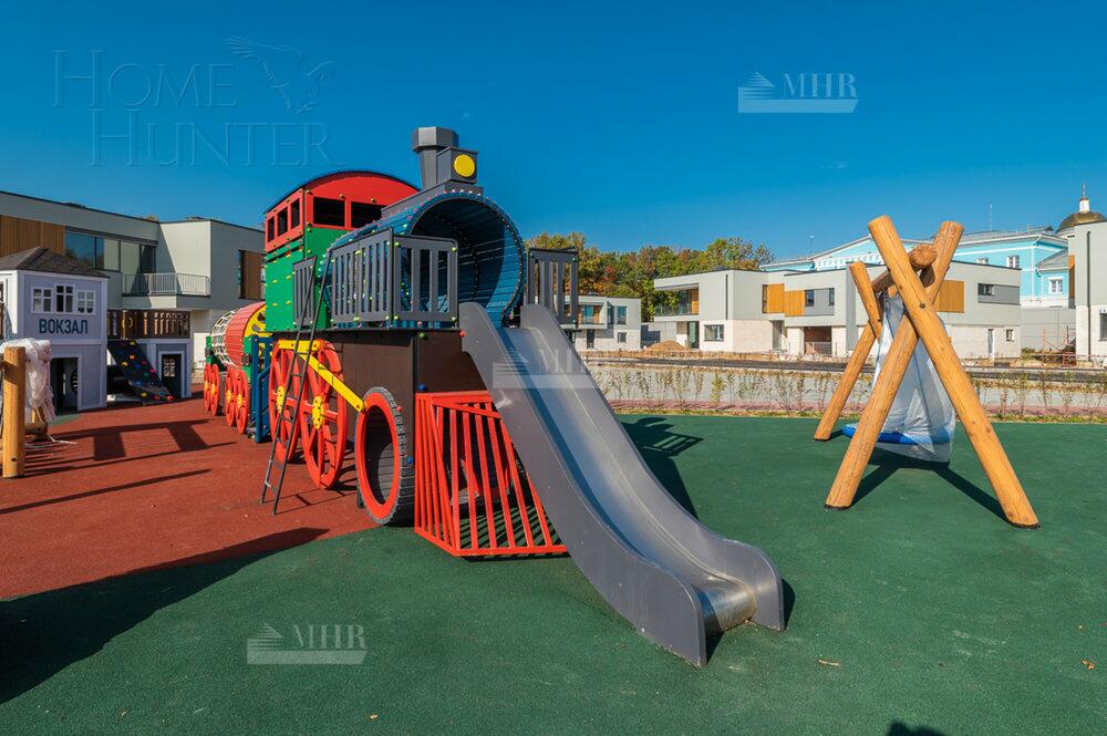 2-этажный коттедж 319.7 м² без отделки