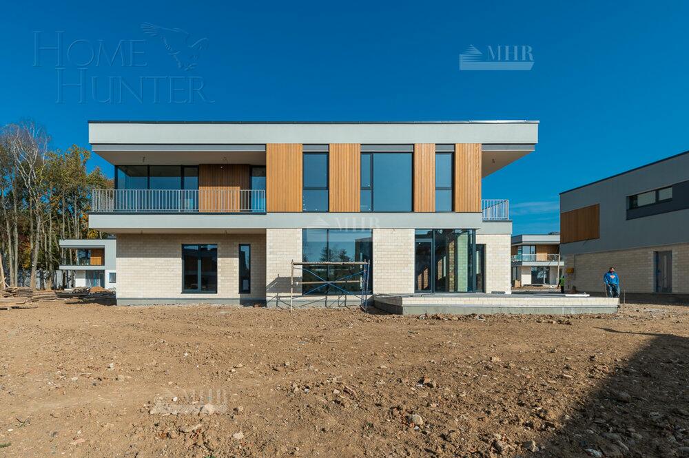 2-этажный коттедж 319.7 м² без отделки