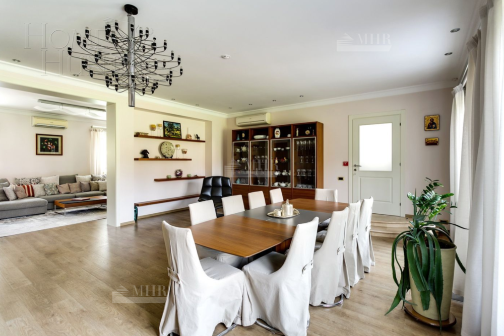 2-этажный коттедж 583 м² с отделкой