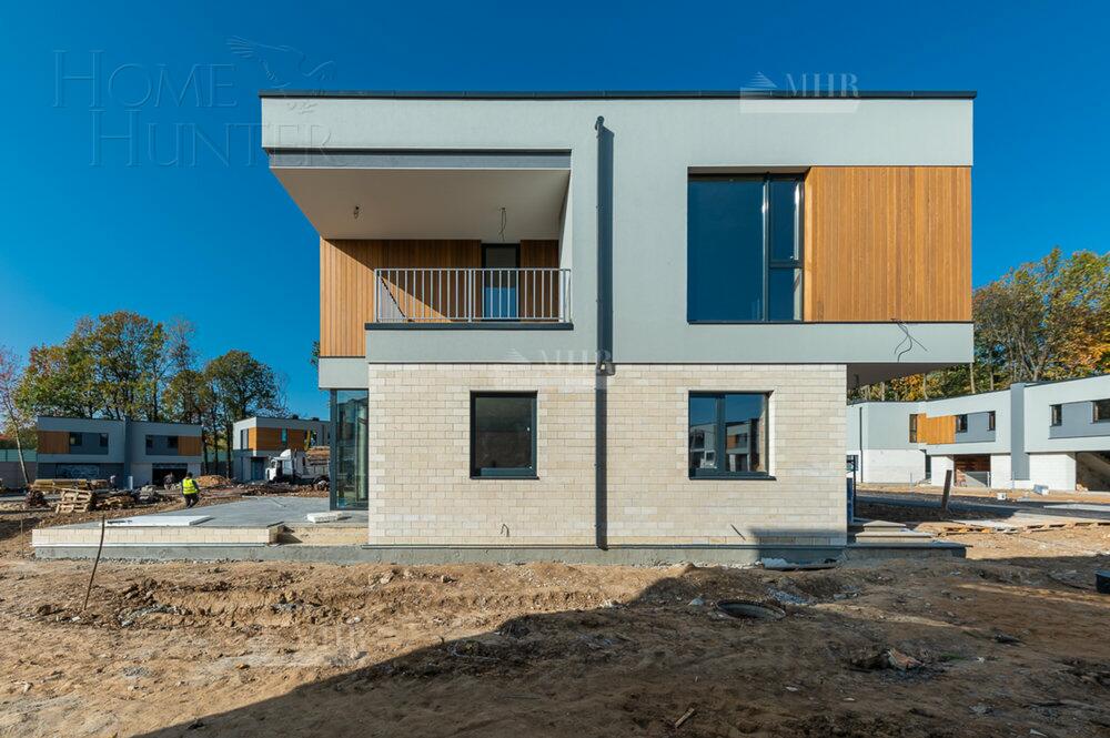 2-этажный коттедж 319.7 м² без отделки