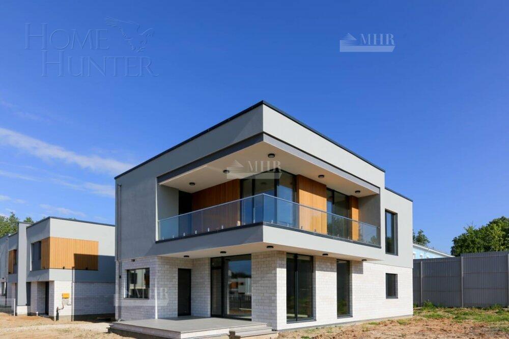 2-этажный коттедж 319.7 м² без отделки