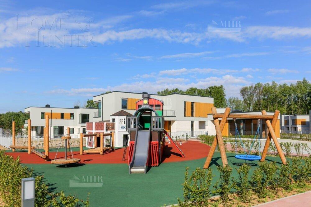 2-этажный коттедж 319.7 м² без отделки