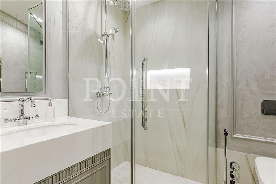 3-этажный коттедж 1 445 м² с отделкой