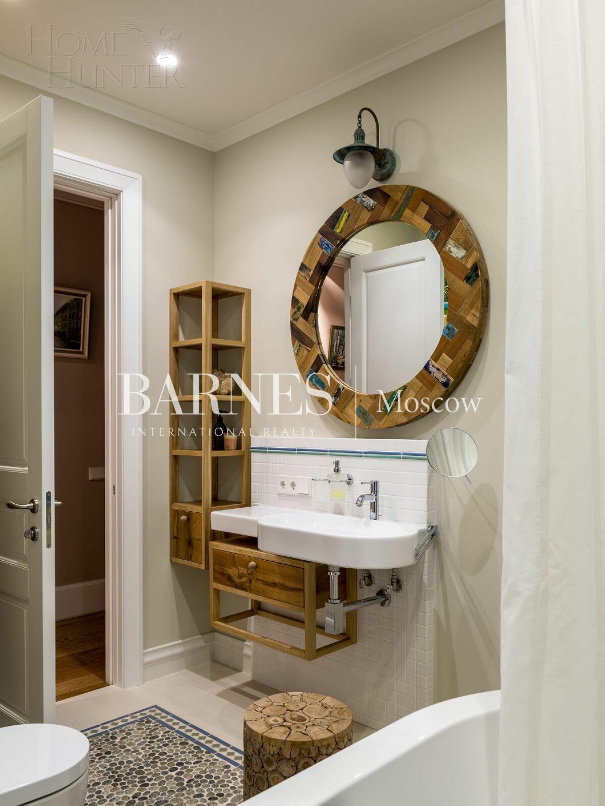 4-КОМН. КВАРТИРА С ОТДЕЛКОЙ 172 М² НА 8 ЭТАЖЕ