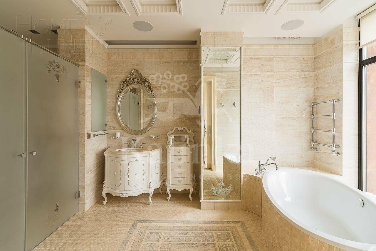 3-этажный таунхаус 340 м² с отделкой