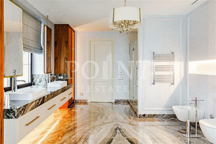 3-этажный коттедж 1 445 м² с отделкой