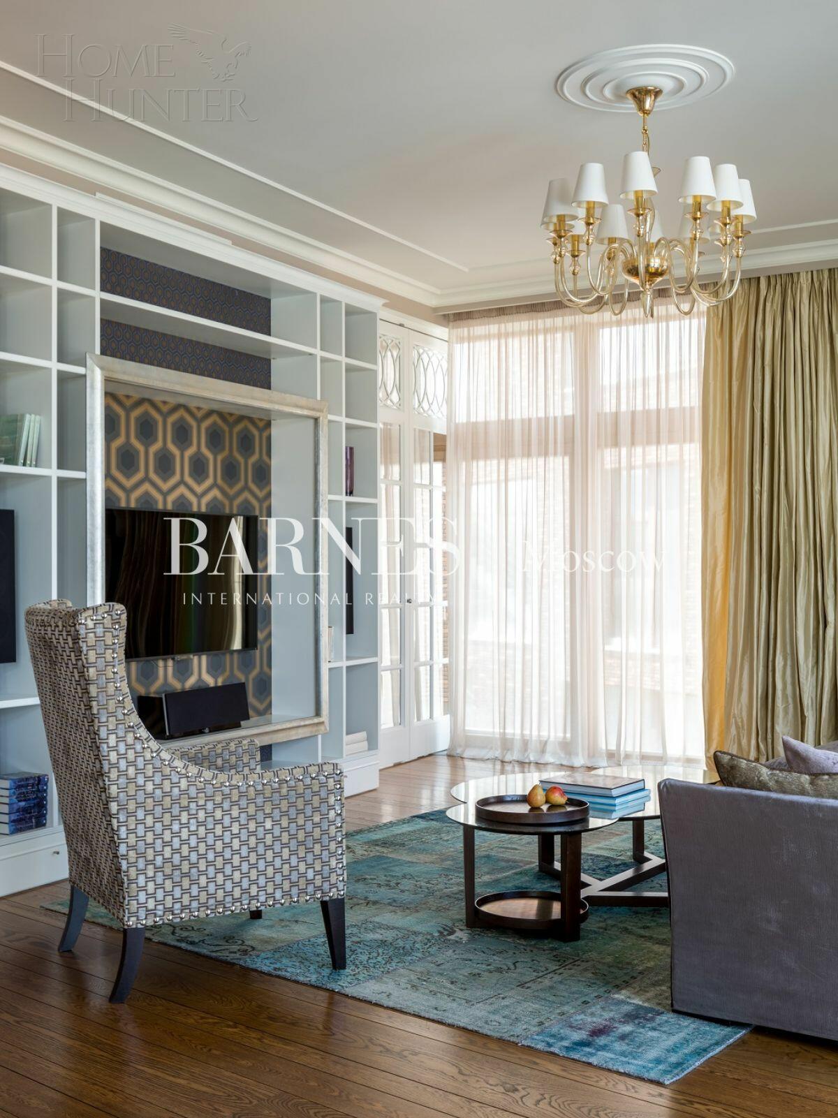 4-КОМН. КВАРТИРА С ОТДЕЛКОЙ 172 М² НА 8 ЭТАЖЕ