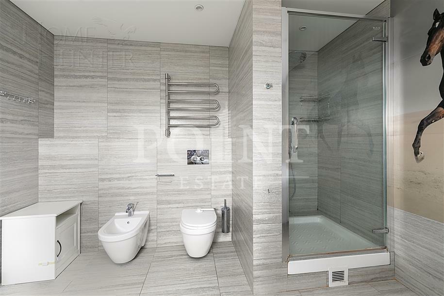 2-этажный коттедж 285 м² с отделкой