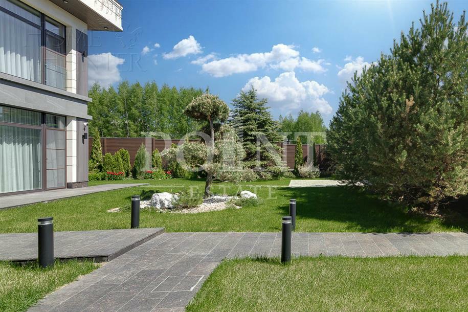 2-этажный коттедж 1 145 м² с отделкой