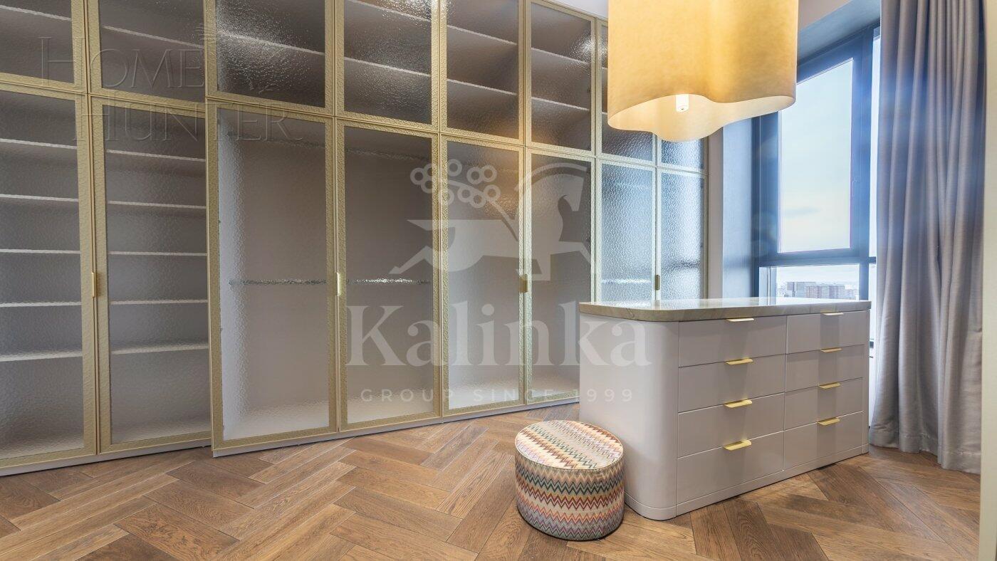 4-КОМН. КВАРТИРА С ОТДЕЛКОЙ 104.9 М² НА 29 ЭТАЖЕ