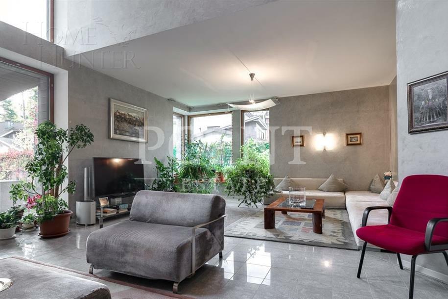 2-этажный коттедж 500 м² без отделки