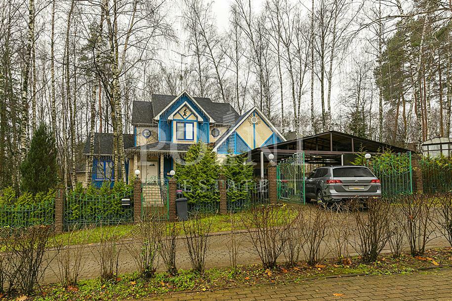 2-этажный коттедж 285 м² с отделкой