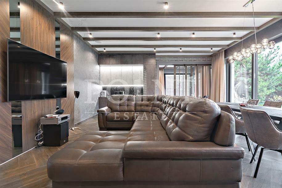 2-этажный коттедж 1 145 м² с отделкой