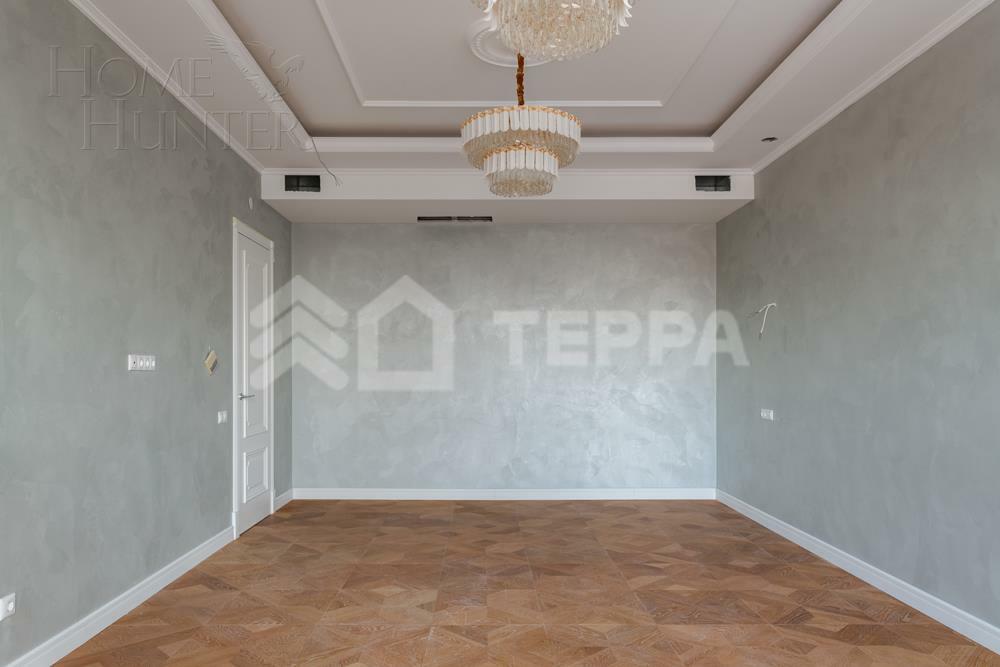 2-этажный коттедж 1 000 м² с отделкой