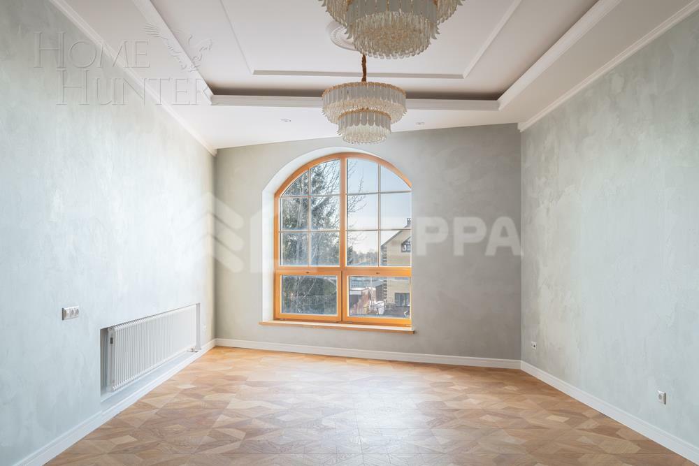 2-этажный коттедж 1 000 м² с отделкой