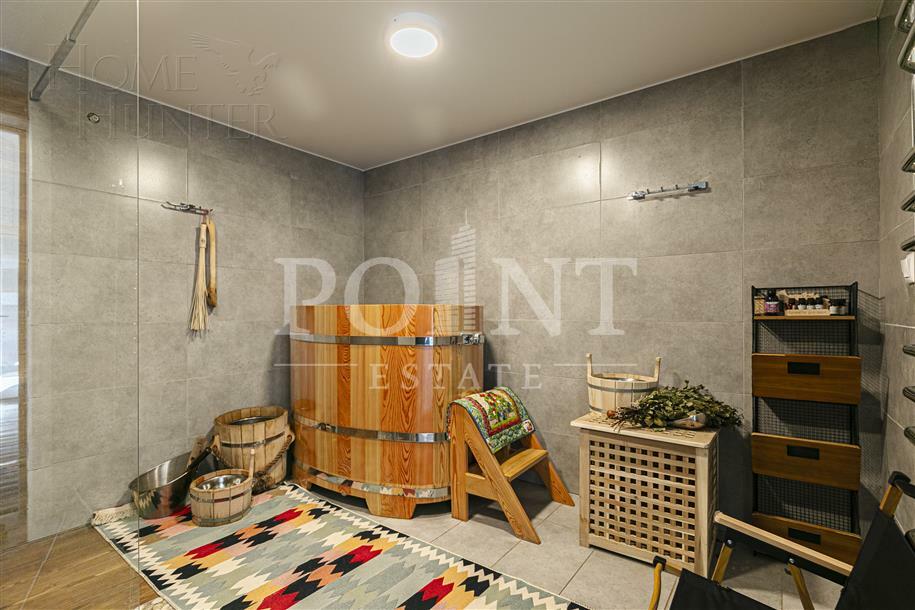 2-этажный коттедж 220 м² с отделкой