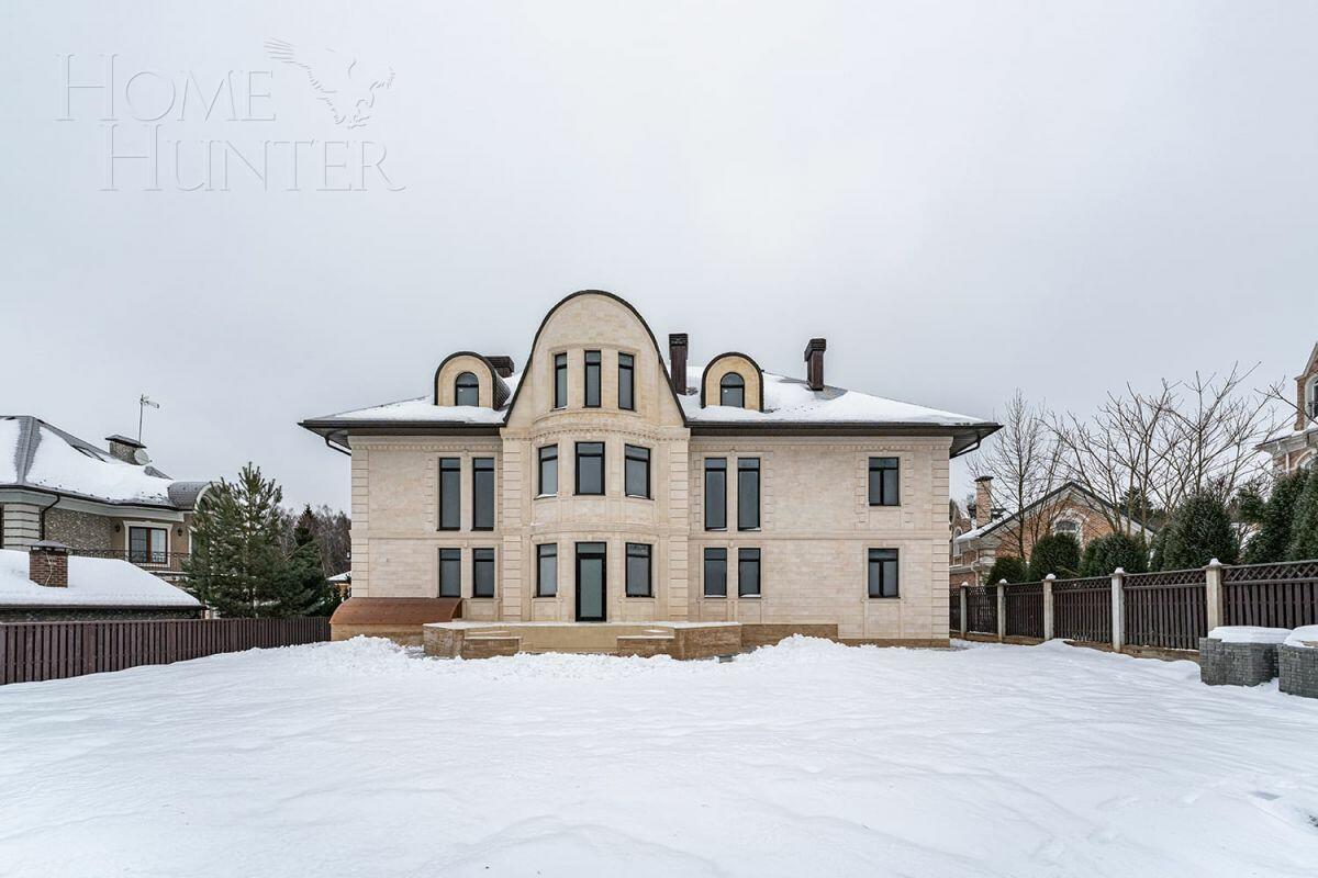 2-этажный коттедж 860 м² без отделки