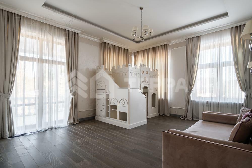 2-этажный коттедж 1 381 м² с отделкой